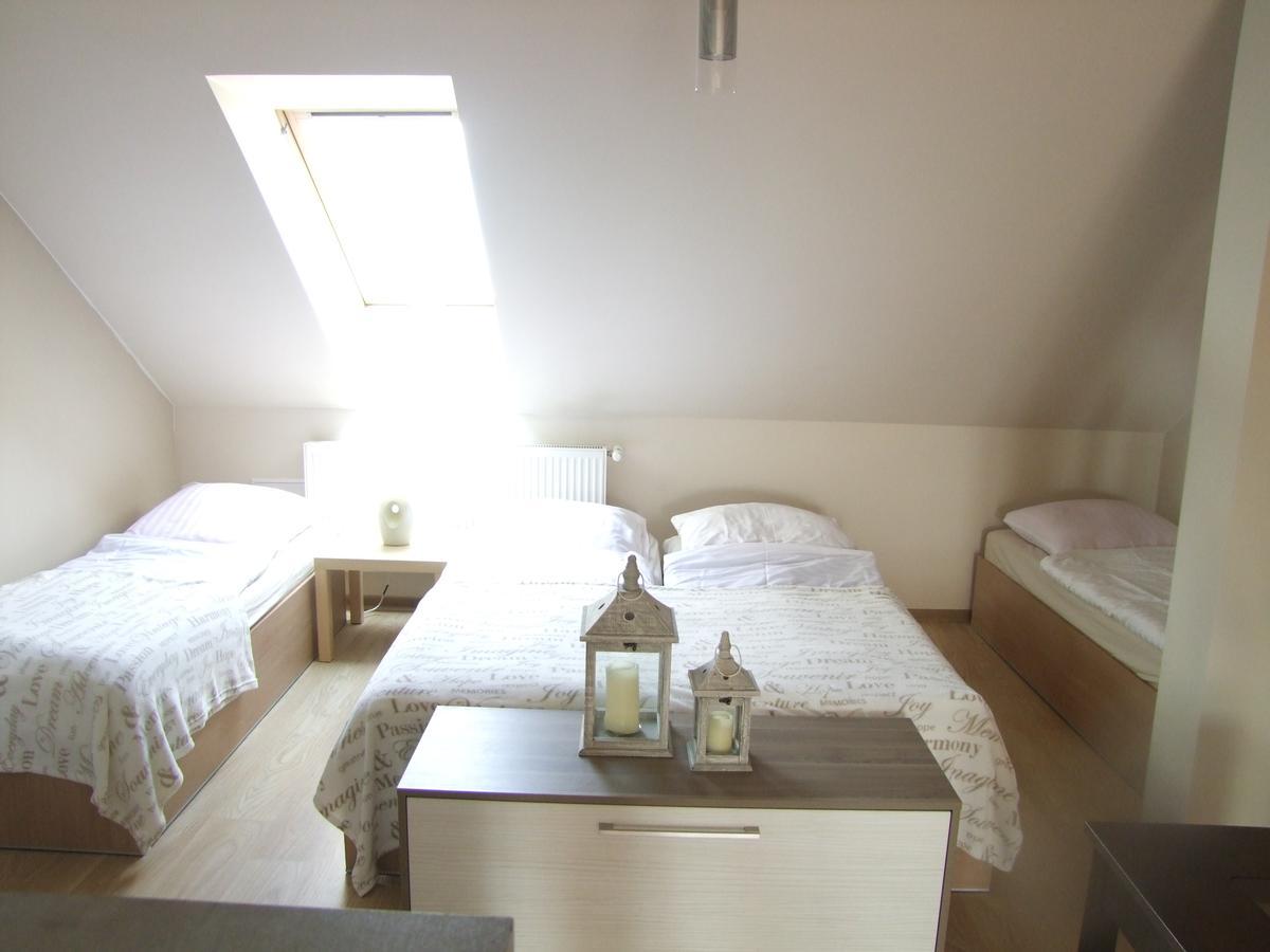 U Henriety Apartamento Wojnowice  Exterior foto